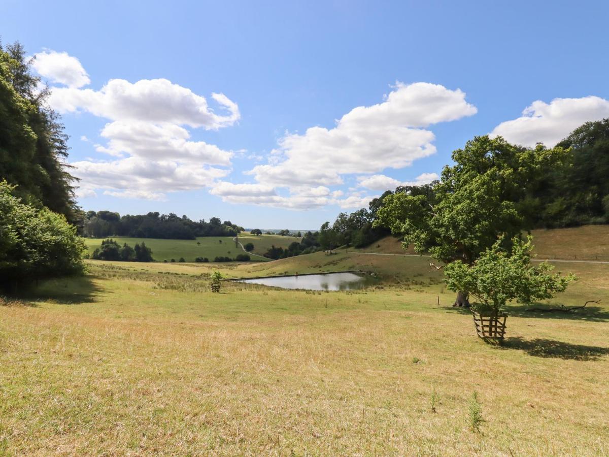 Swandown, 20 Poldon Villa Чард Екстериор снимка